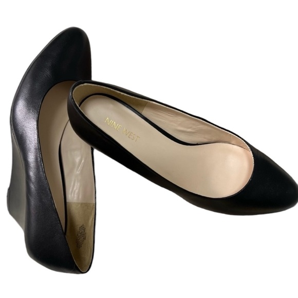 NINE WEST BLACK SHOES SIZE 9,5 - Picture 1 of 7